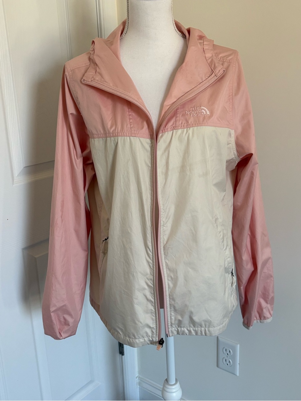 The North Face Women's Two-Tone Pink and Cream Ski Jacket